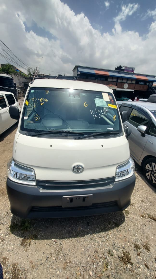 2021 Toyota Town Ace